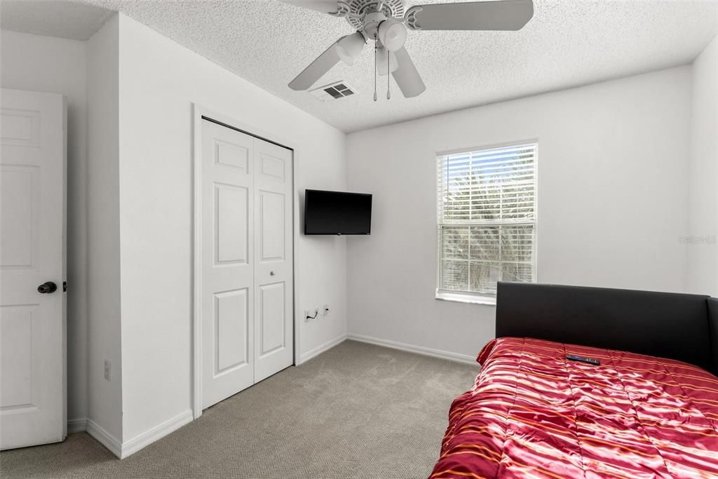 Active With Contract: $319,900 (4 beds, 3 baths, 1636 Square Feet)