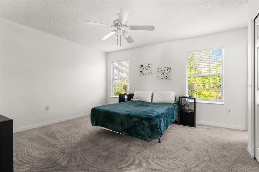 Active With Contract: $319,900 (4 beds, 3 baths, 1636 Square Feet)