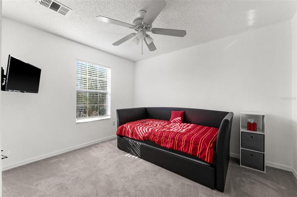 Active With Contract: $319,900 (4 beds, 3 baths, 1636 Square Feet)