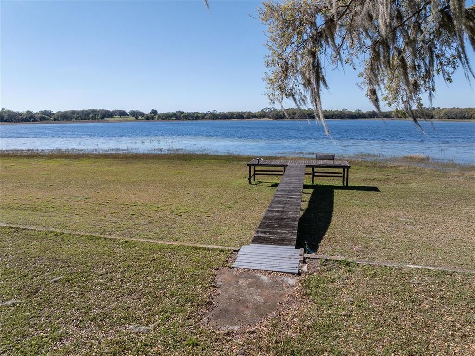 На продажу: $364,900 (3 спален, 2 ванн, 1604 Квадратных фут)