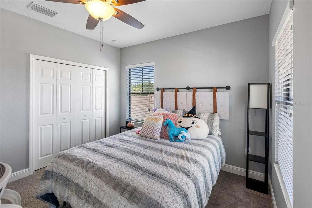 На продажу: $944,999 (5 спален, 4 ванн, 4204 Квадратных фут)