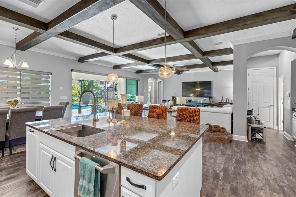 На продажу: $944,999 (5 спален, 4 ванн, 4204 Квадратных фут)