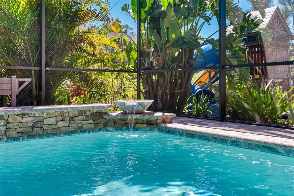 На продажу: $944,999 (5 спален, 4 ванн, 4204 Квадратных фут)