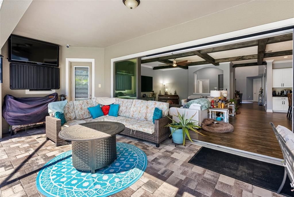 На продажу: $944,999 (5 спален, 4 ванн, 4204 Квадратных фут)