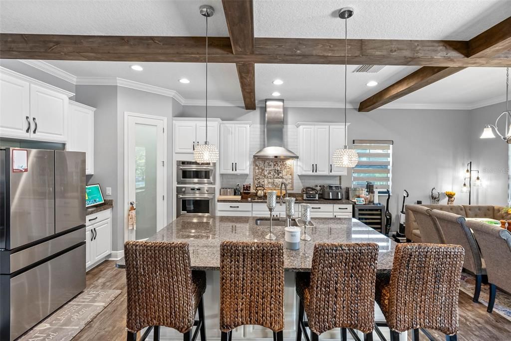 На продажу: $944,999 (5 спален, 4 ванн, 4204 Квадратных фут)