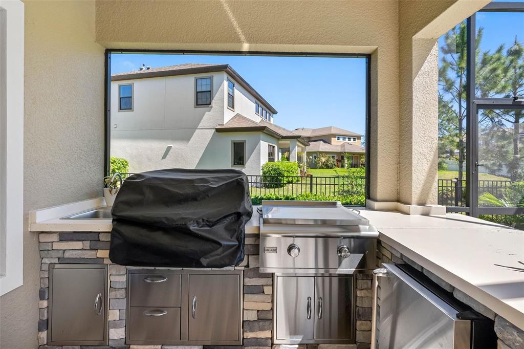 На продажу: $944,999 (5 спален, 4 ванн, 4204 Квадратных фут)