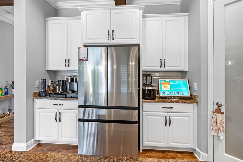 На продажу: $944,999 (5 спален, 4 ванн, 4204 Квадратных фут)