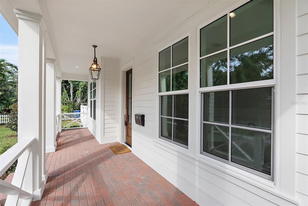 Activo con contrato: $1,725,000 (5 camas, 3 baños, 3460 Pies cuadrados)