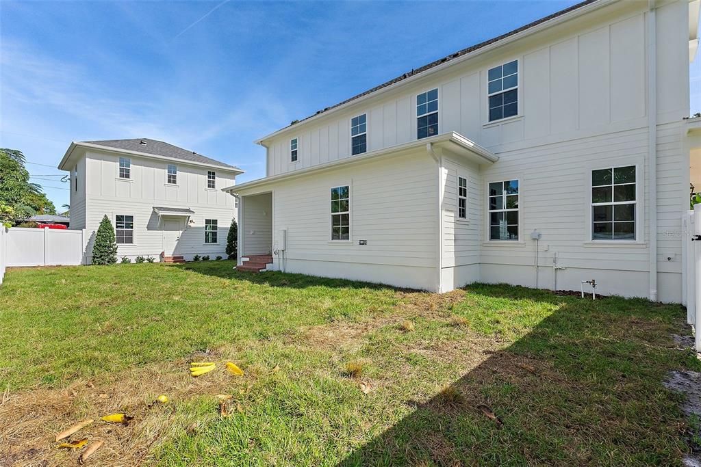 Activo con contrato: $1,725,000 (5 camas, 3 baños, 3460 Pies cuadrados)