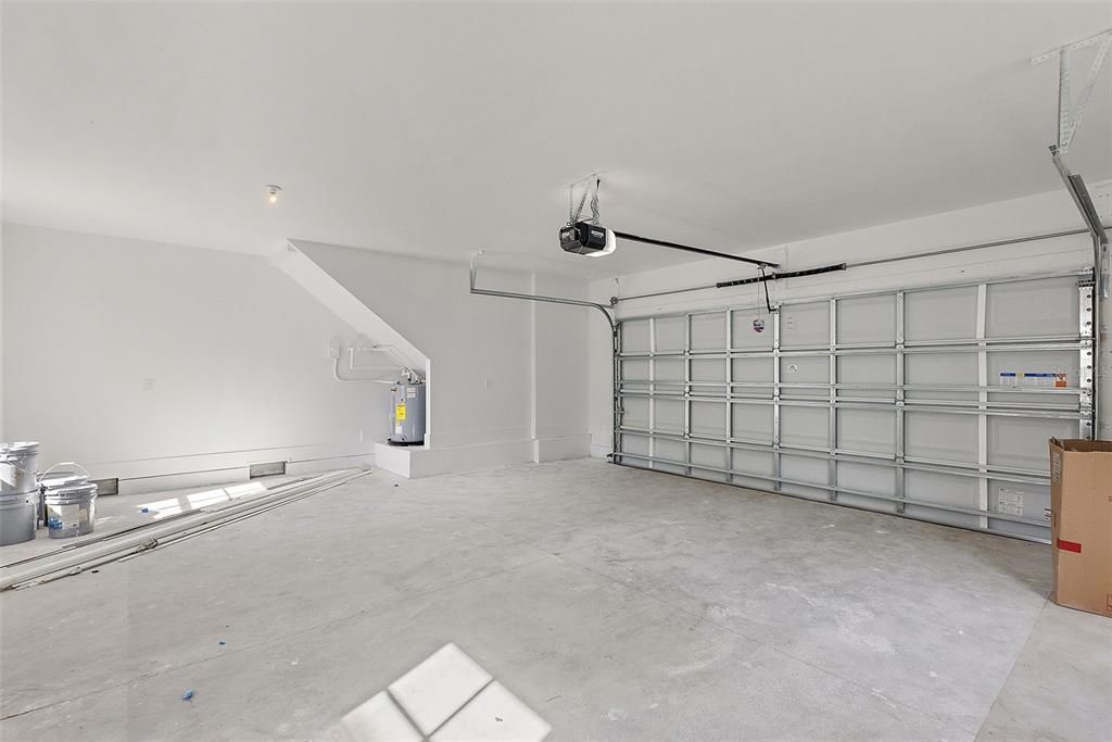 Activo con contrato: $1,725,000 (5 camas, 3 baños, 3460 Pies cuadrados)