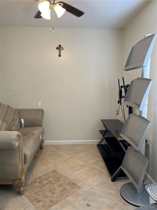 待售: $1,300,000 (15 贝兹, 5 浴室, 6901 平方英尺)