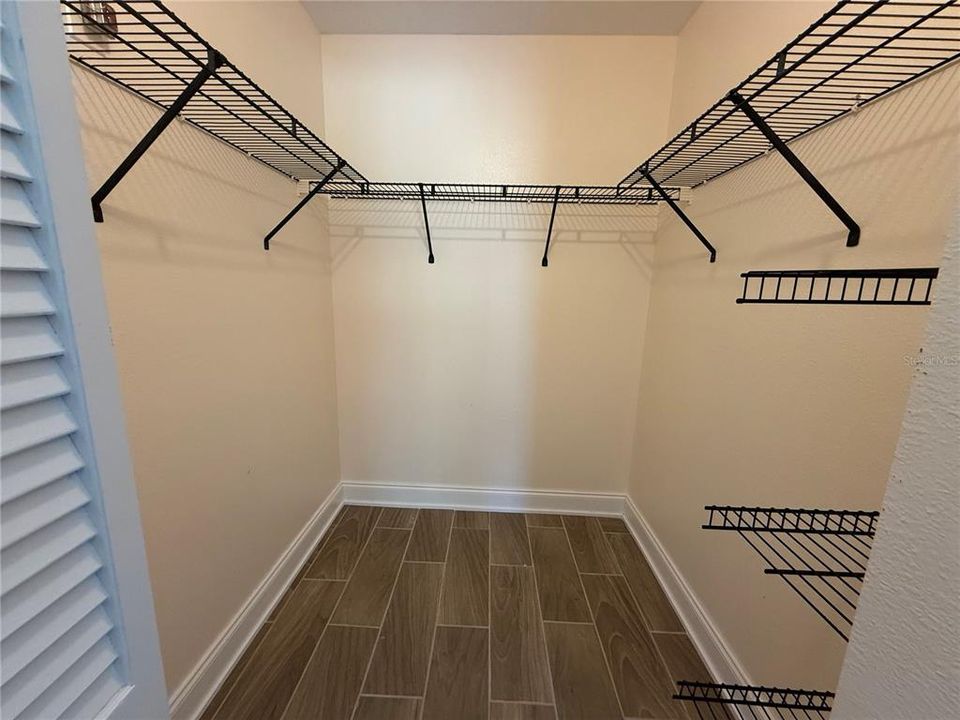 待售: $1,300,000 (15 贝兹, 5 浴室, 6901 平方英尺)