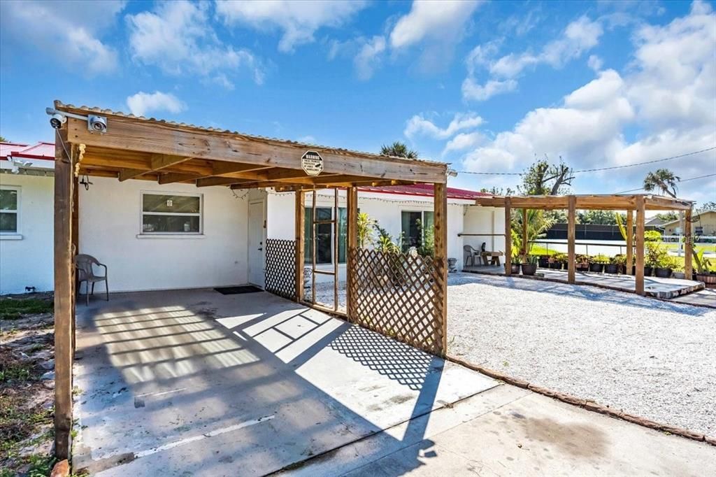 待售: $1,300,000 (15 贝兹, 5 浴室, 6901 平方英尺)