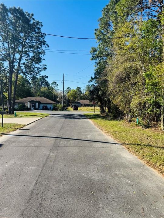 На продажу: $29,999 (0.23 acres)