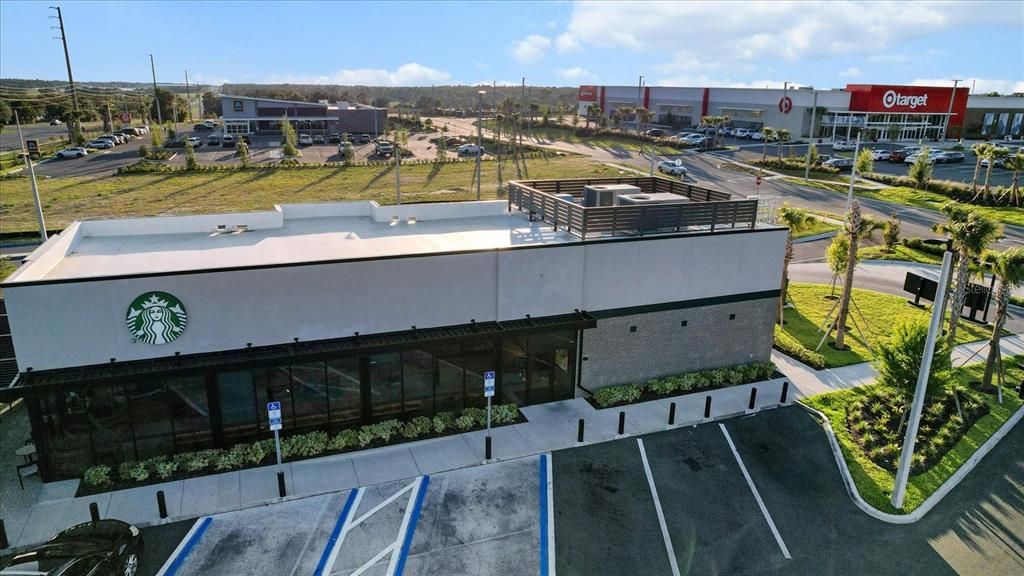 合同活跃: $313,300 (3 贝兹, 2 浴室, 1955 平方英尺)