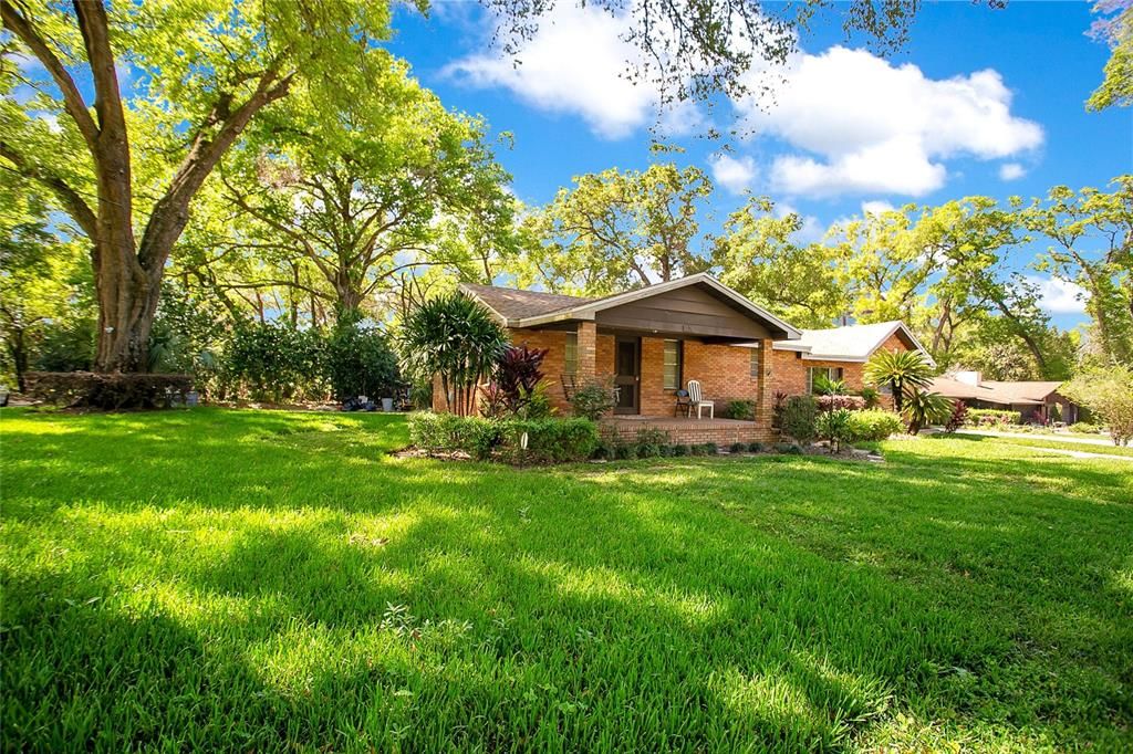 For Sale: $515,000 (4 beds, 2 baths, 1736 Square Feet)