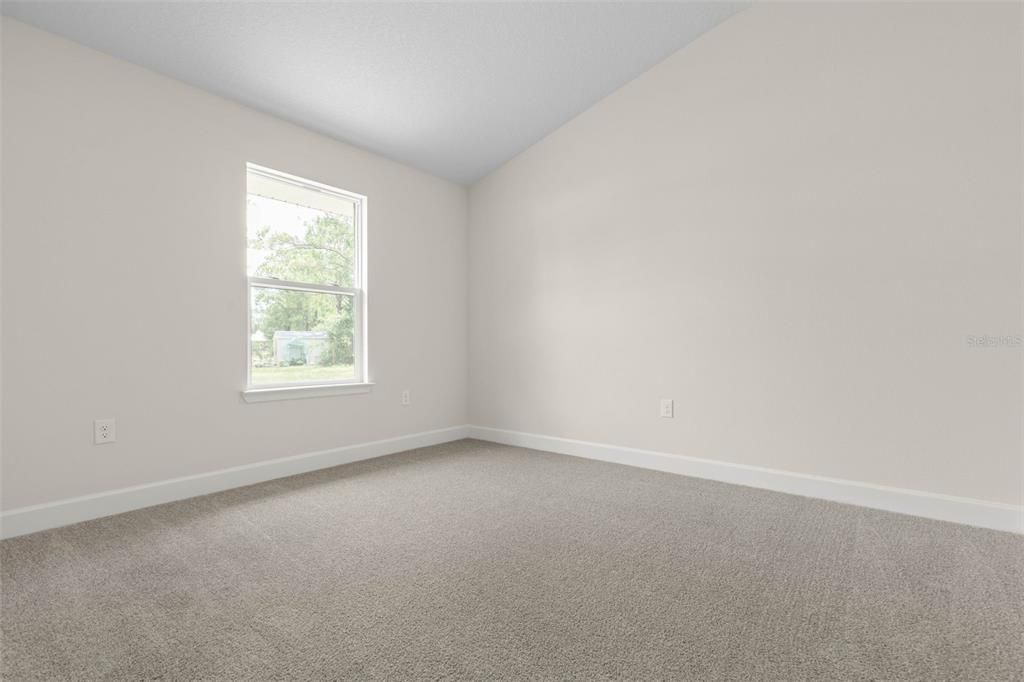 Activo con contrato: $295,000 (3 camas, 2 baños, 1505 Pies cuadrados)