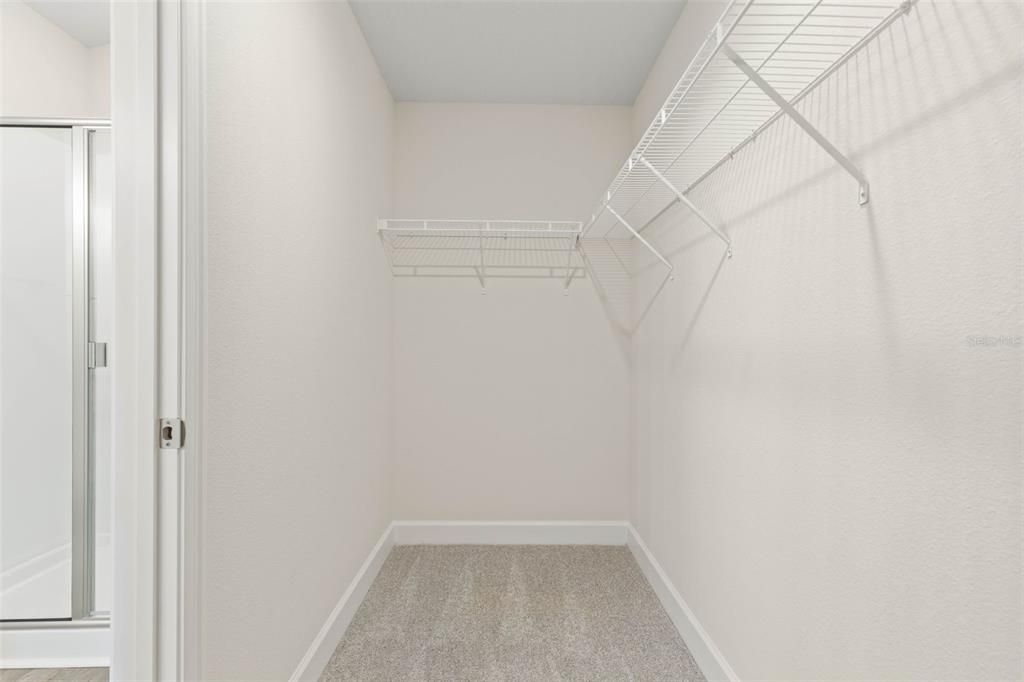 Activo con contrato: $295,000 (3 camas, 2 baños, 1505 Pies cuadrados)