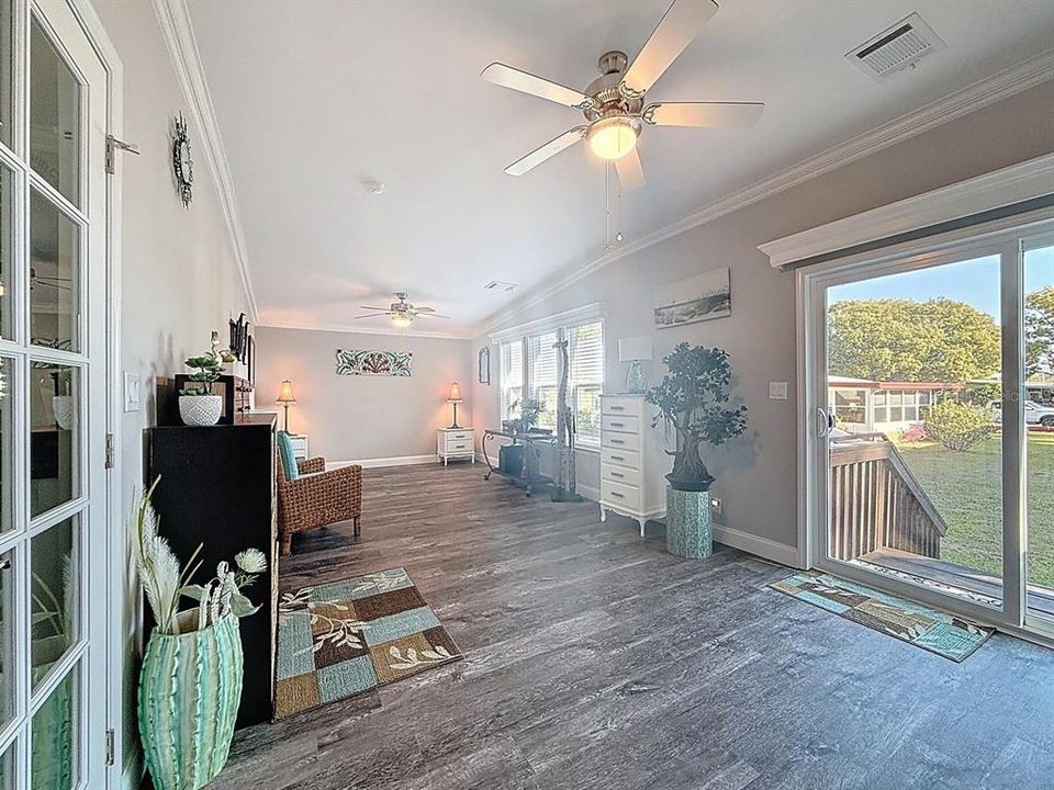 待售: $340,900 (3 贝兹, 2 浴室, 2032 平方英尺)