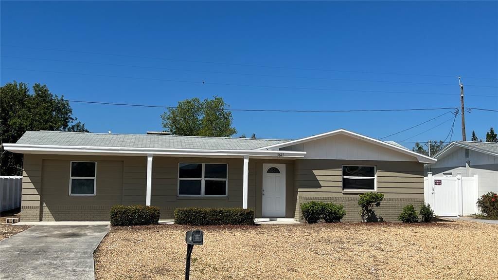 Recently Sold: $214,000 (3 beds, 2 baths, 1324 Square Feet)