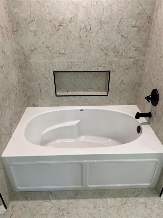 For Sale: $599,000 (4 beds, 3 baths, 2200 Square Feet)