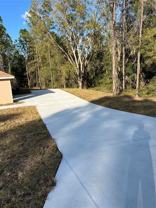 For Sale: $599,000 (4 beds, 3 baths, 2200 Square Feet)