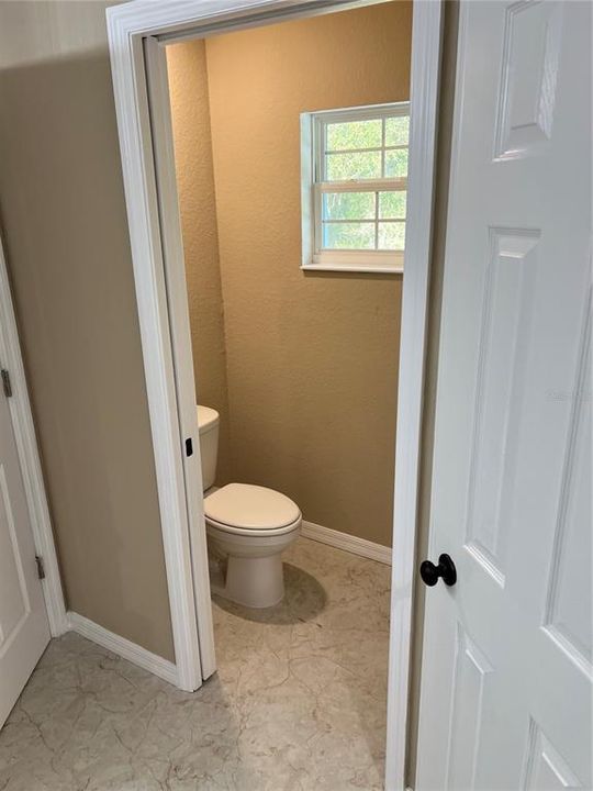 For Sale: $599,000 (4 beds, 3 baths, 2200 Square Feet)