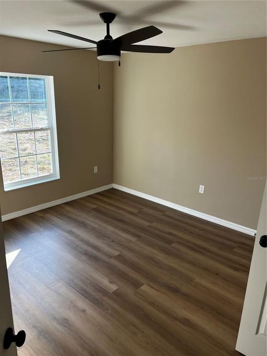 For Sale: $599,000 (4 beds, 3 baths, 2200 Square Feet)