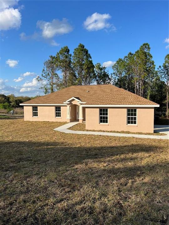 For Sale: $599,000 (4 beds, 3 baths, 2200 Square Feet)