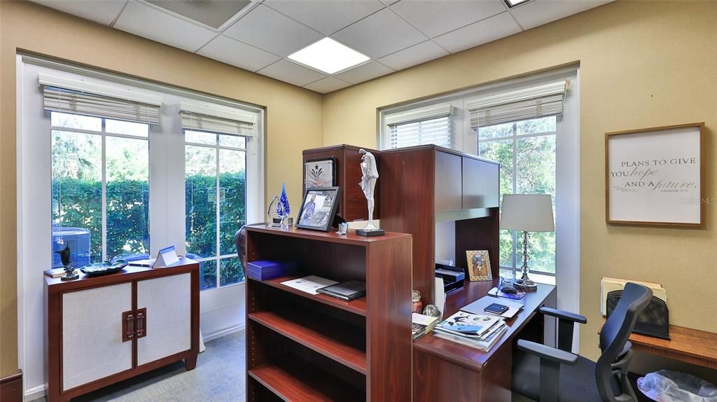 待售: $4,700,000 (0 贝兹, 0 浴室, 25834 平方英尺)