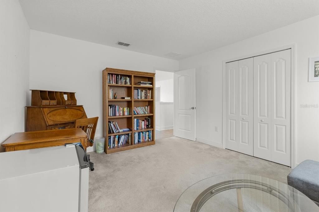 For Sale: $460,000 (4 beds, 2 baths, 3040 Square Feet)
