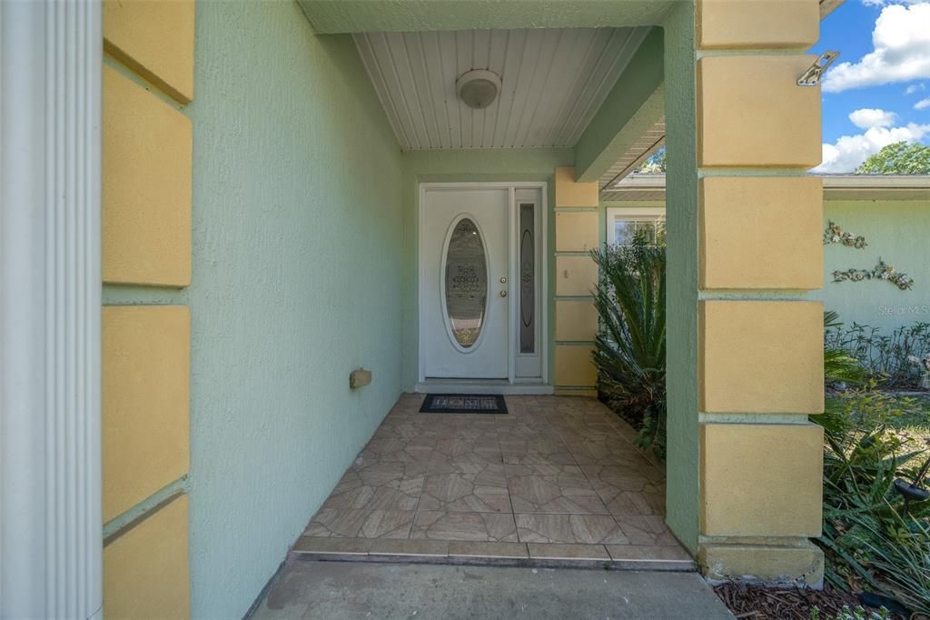 En Venta: $265,000 (3 camas, 2 baños, 1458 Pies cuadrados)