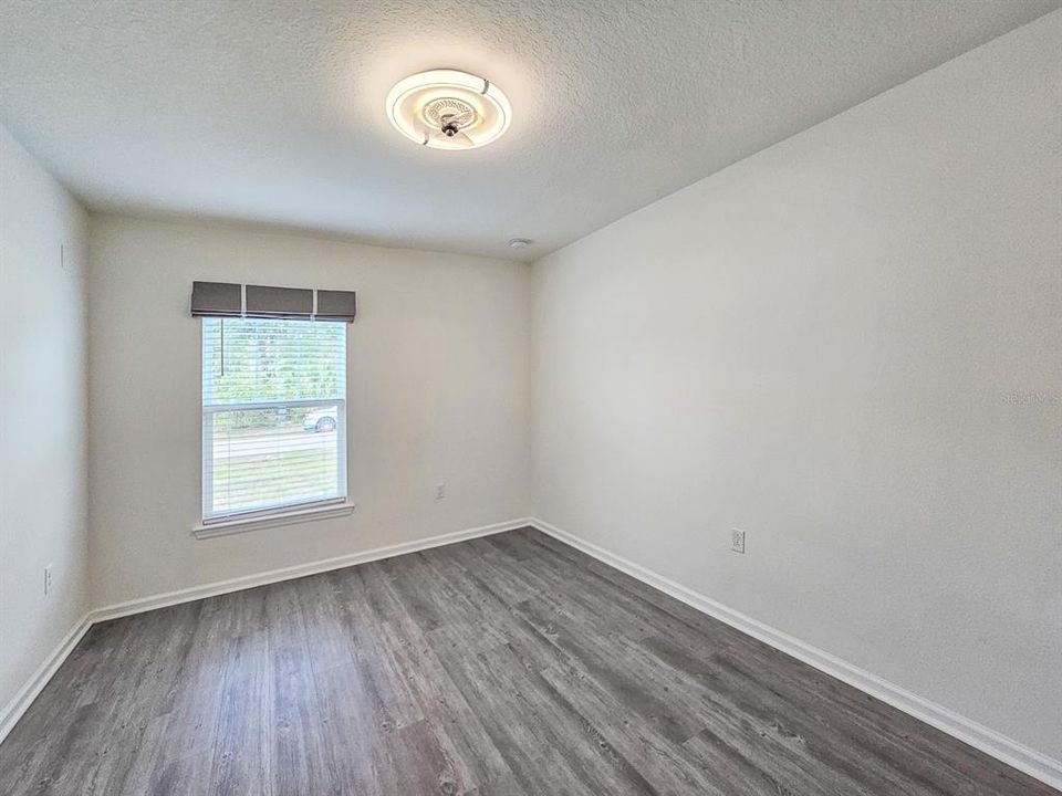 For Sale: $339,900 (3 beds, 2 baths, 1500 Square Feet)