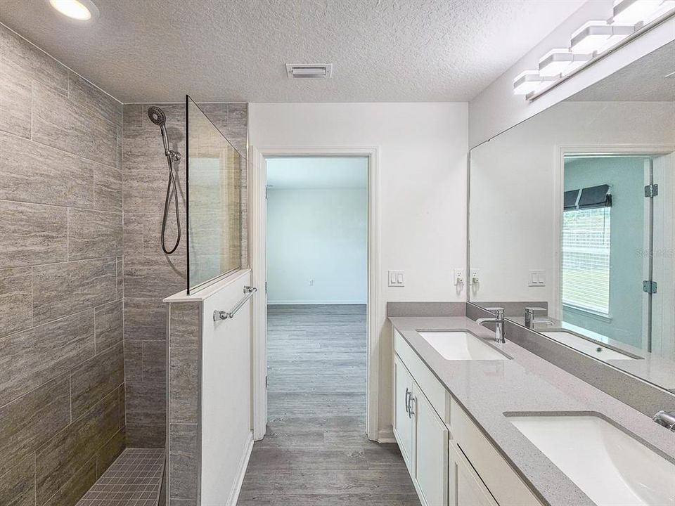 For Sale: $339,900 (3 beds, 2 baths, 1500 Square Feet)