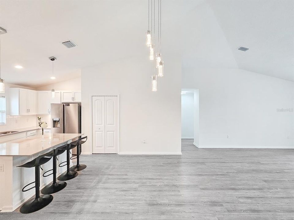 For Sale: $339,900 (3 beds, 2 baths, 1500 Square Feet)