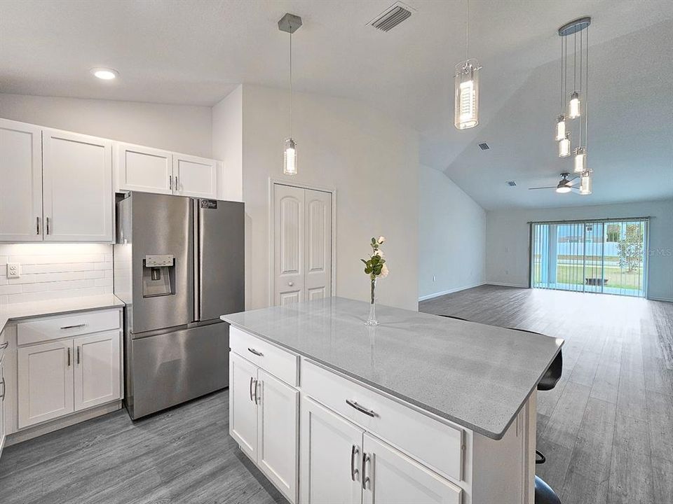 For Sale: $339,900 (3 beds, 2 baths, 1500 Square Feet)