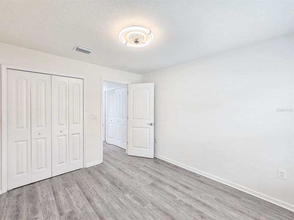 For Sale: $339,900 (3 beds, 2 baths, 1500 Square Feet)