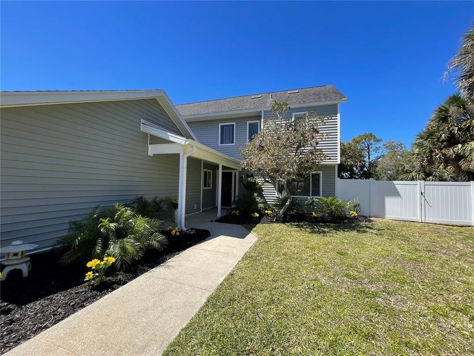 For Sale: $527,000 (4 beds, 3 baths, 3293 Square Feet)