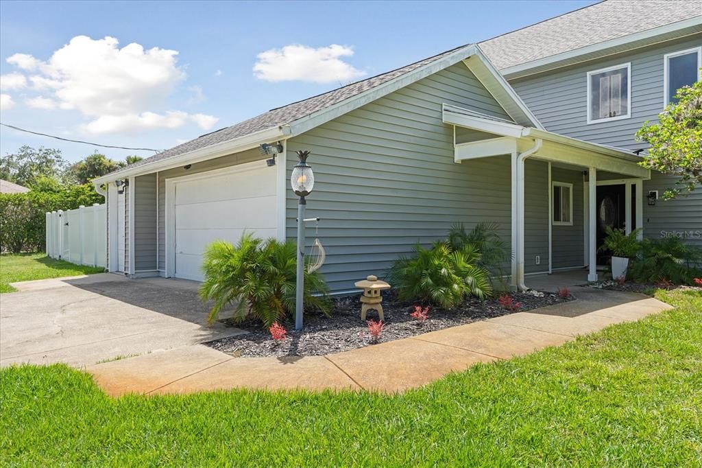 For Sale: $527,000 (4 beds, 3 baths, 3293 Square Feet)