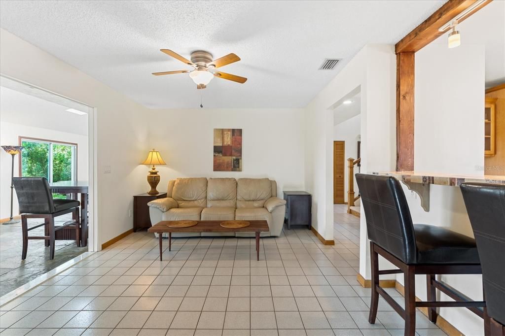 For Sale: $527,000 (4 beds, 3 baths, 3293 Square Feet)