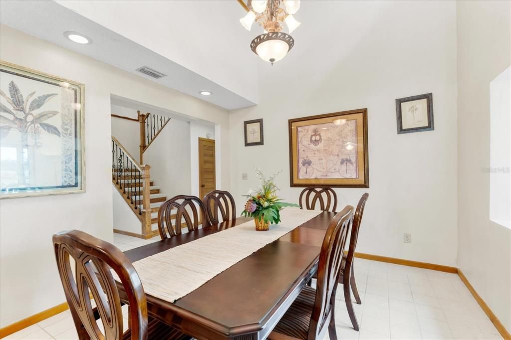 For Sale: $527,000 (4 beds, 3 baths, 3293 Square Feet)