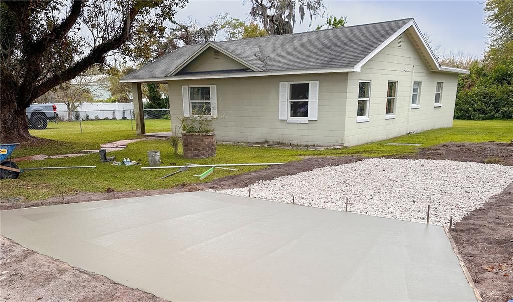 Recently Sold: $149,900 (3 beds, 1 baths, 1285 Square Feet)