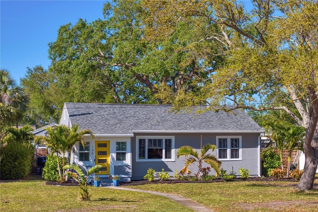 Недавно продано: $499,000 (3 спален, 2 ванн, 1193 Квадратных фут)