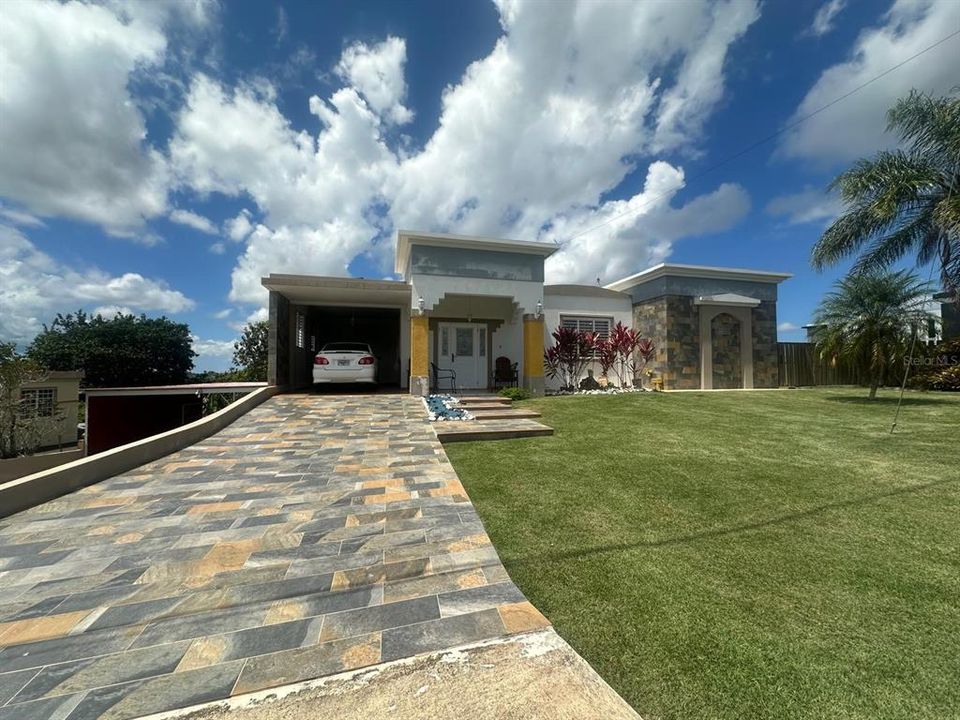 Recently Sold: $289,000 (3 beds, 3 baths, 3500 Square Feet)