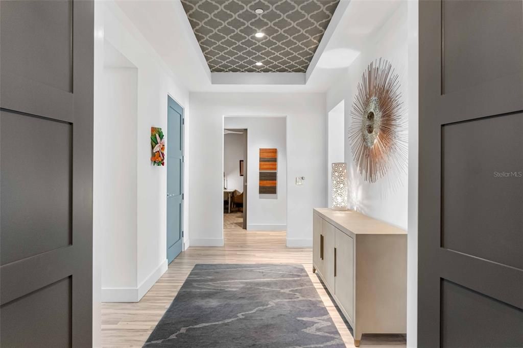 合同活跃: $5,895,000 (3 贝兹, 3 浴室, 3368 平方英尺)