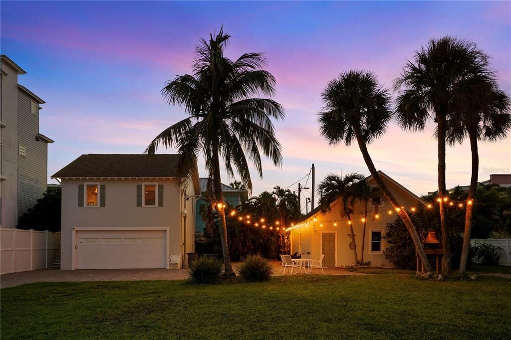 合同活跃: $3,899,900 (0.35 acres)