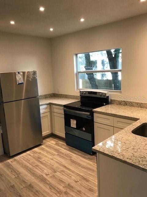 For Sale: $1,300,000 (6 beds, 0 baths, 3589 Square Feet)