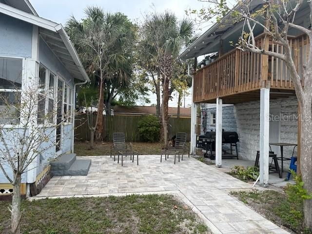 For Sale: $1,300,000 (6 beds, 0 baths, 3589 Square Feet)