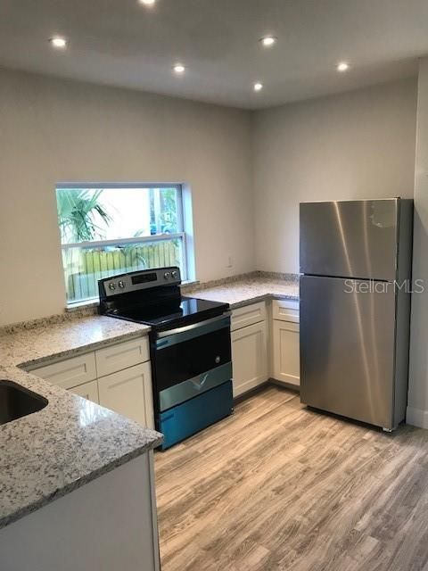 For Sale: $1,300,000 (6 beds, 0 baths, 3589 Square Feet)