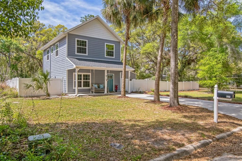 Recently Sold: $375,000 (3 beds, 2 baths, 1496 Square Feet)